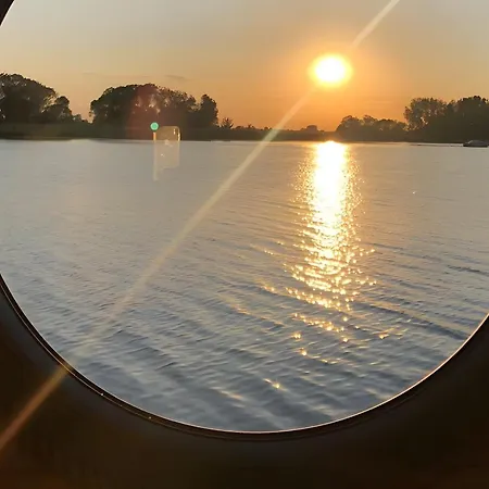 Botel Havel-hausboot 